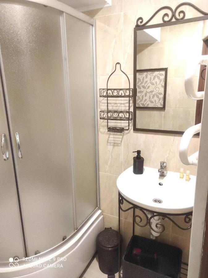 Bunker Best Mini-Hotel Kijev Kültér fotó