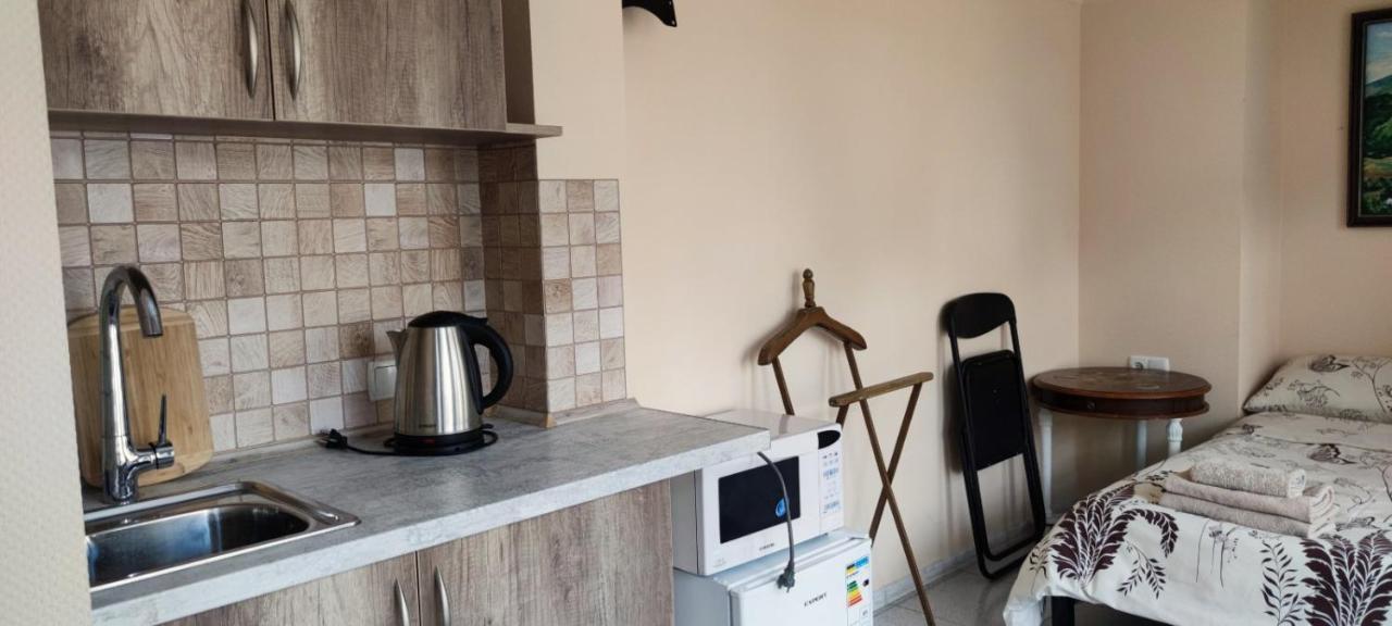 Bunker Best Mini-Hotel Kijev Kültér fotó